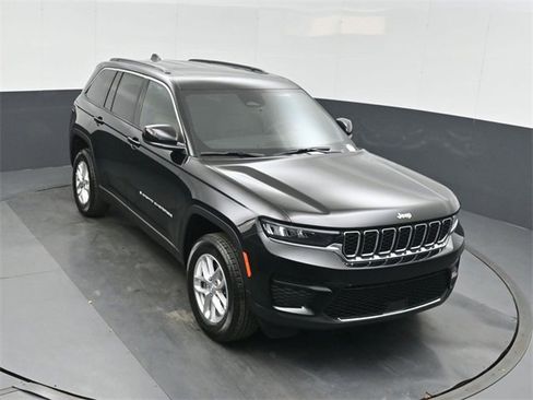 New 2025 Jeep Grand Cherokee Laredo X image 37