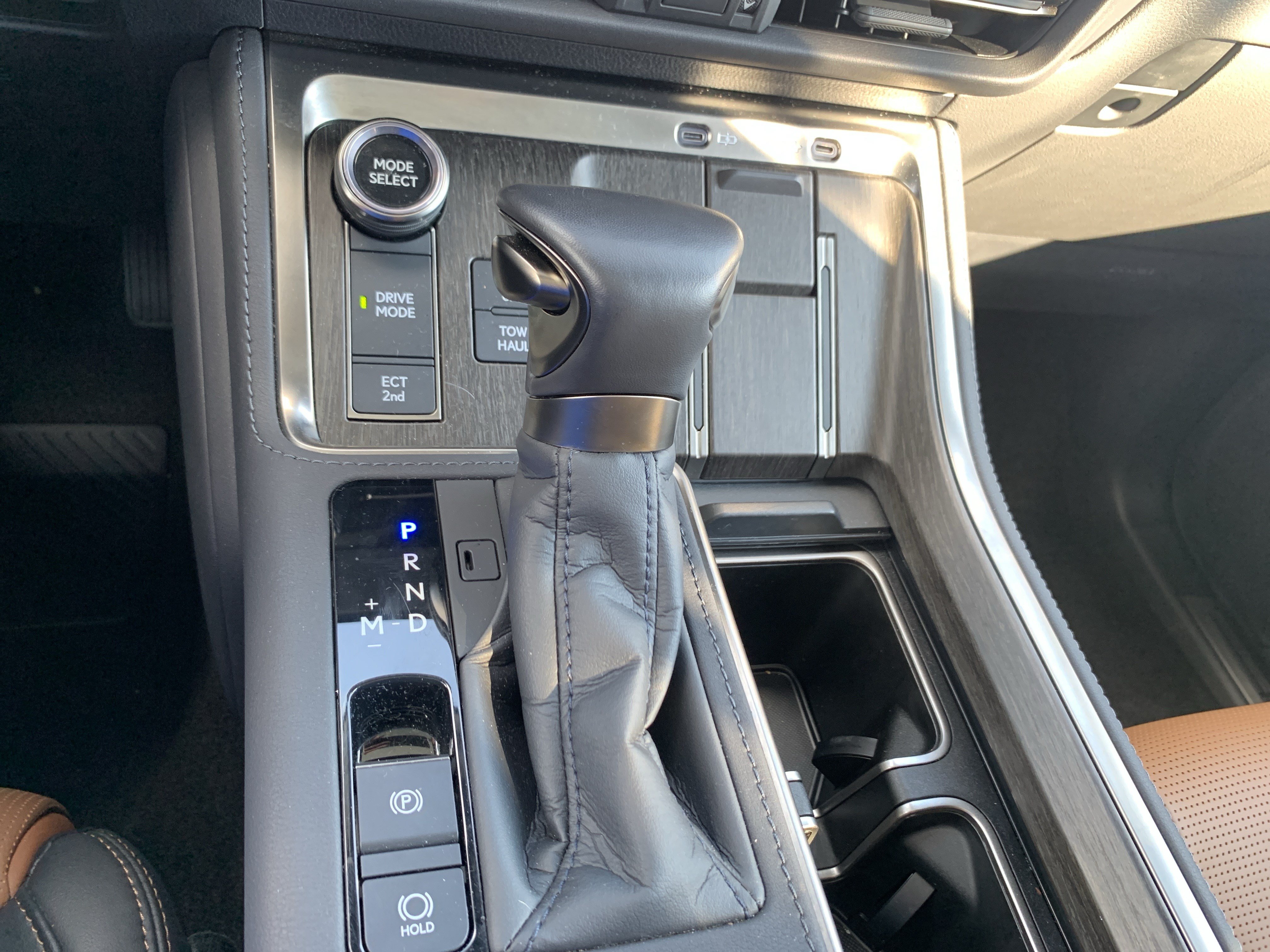 Certified 2026 Lexus GX 550 w/ Accessory Package (2T) AWD/4WD image 26