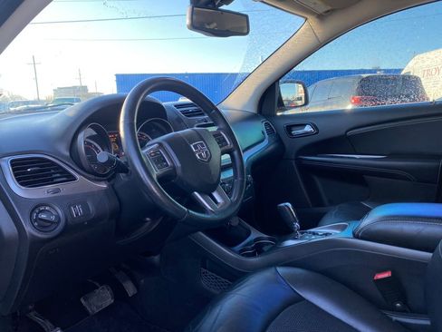 Used 2016 Dodge Journey Crossroad w/ Popular Equipment Group image 9