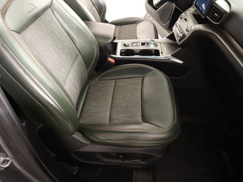Used 2024 Ford Explorer Timberline w/ Timberline Technology Package image 15