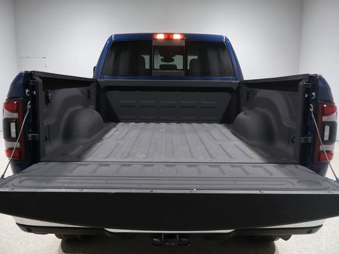 Used 2024 RAM 2500 Big Horn w/ Level 2 Equipment Group image 4