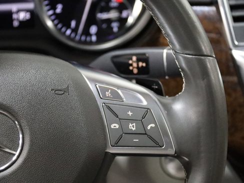 Used 2013 Mercedes-Benz GL 450 4MATIC image 53