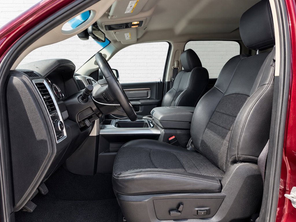 Used 2017 RAM 1500 Lone Star RWD image 7