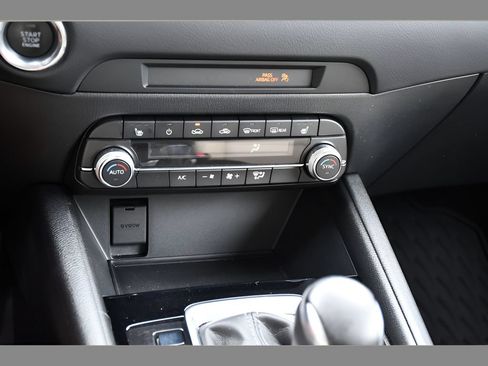 Used 2019 MAZDA CX-5 Touring AWD/4WD image 38