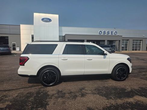 Used 2022 Ford Expedition Max Limited AWD/4WD image 8
