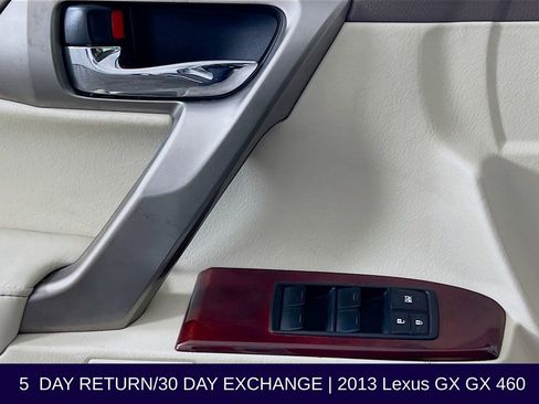 Used 2013 Lexus GX 460 image 23