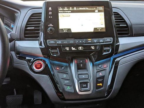 Used 2024 Honda Odyssey Touring image 12