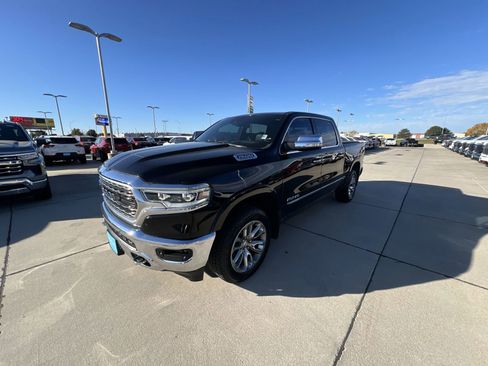 Used 2022 RAM 1500 Limited image 4
