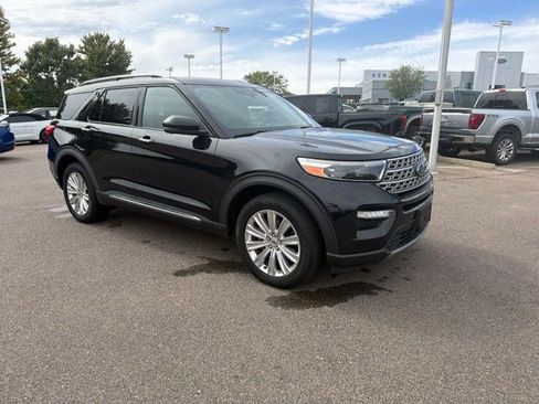 Used 2020 Ford Explorer Limited AWD/4WD image 9