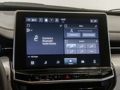 Certified 2025 Jeep Compass Limited AWD/4WD image 17