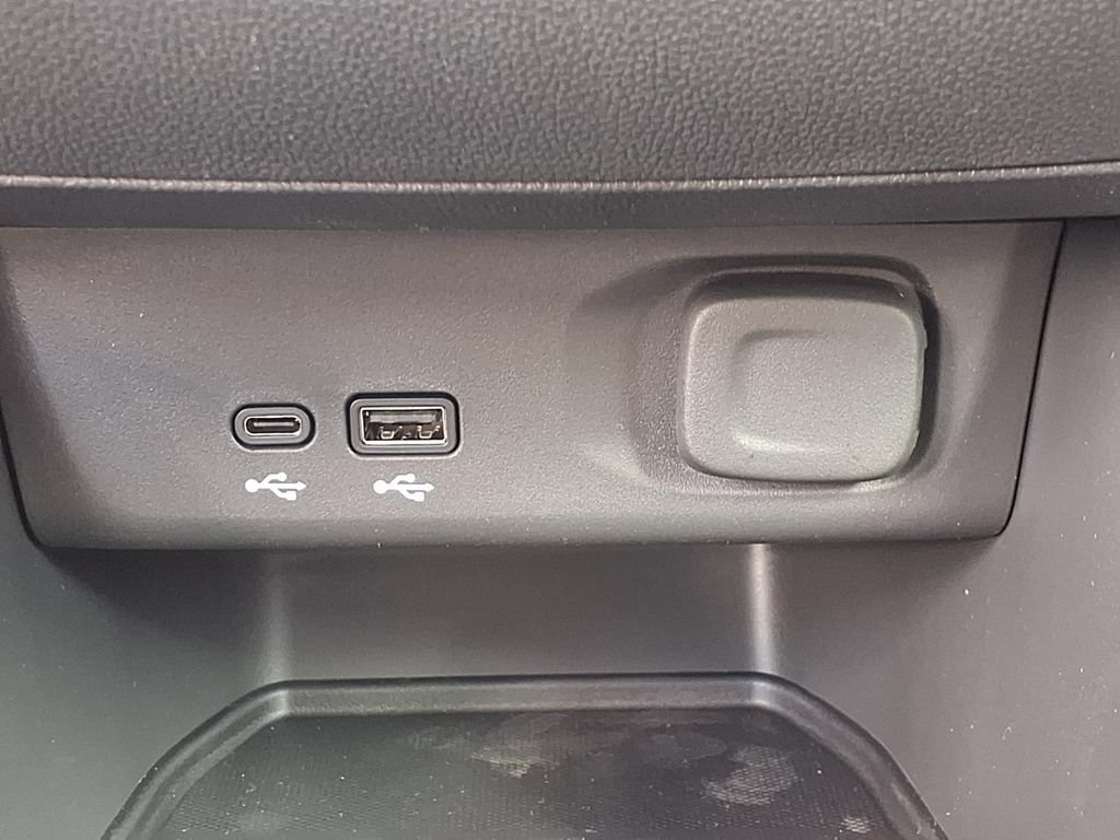 New 2026 Buick Envista Sport Touring w/ Convenience I Package FWD image 6