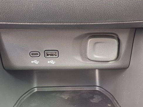New 2026 Buick Envista Sport Touring w/ Convenience I Package FWD image 6