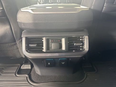 Used 2025 Ford F150 Platinum w/ Equipment Group 702A High AWD/4WD image 13
