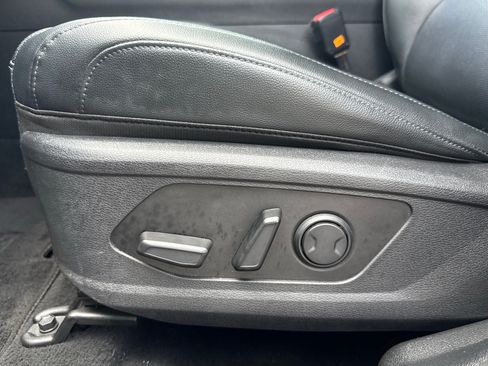 Used 2023 Kia Sportage SX FWD image 25