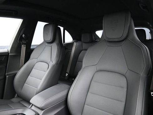 New 2025 Porsche Macan Turbo Electric image 6