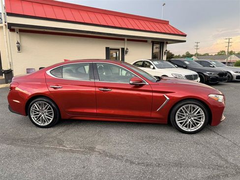 Used 2020 Genesis G70 2.0T w/ Elite Package RWD image 4