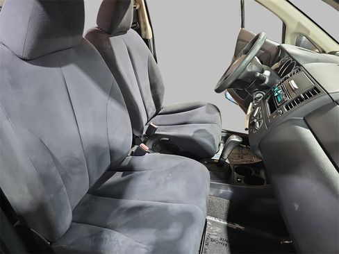 Used 2009 Nissan Versa 1.8 S w/ ABS Pkg image 10