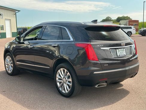 Used 2019 Cadillac XT5 Premium Luxury AWD/4WD image 5