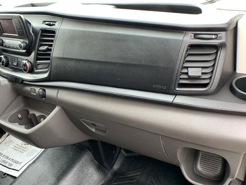 Used 2023 Ford Transit 350 XL image 23