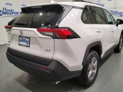 Used 2024 Toyota RAV4 XLE FWD image 3