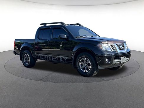 Used 2015 Nissan Frontier PRO-4X w/ Pro-4x Luxury Package AWD/4WD image 8