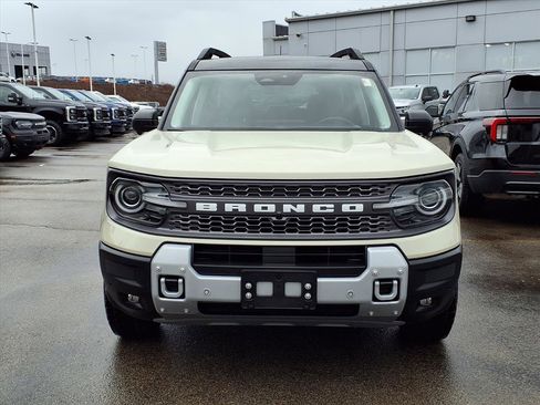 Certified 2025 Ford Bronco Sport Badlands image 2