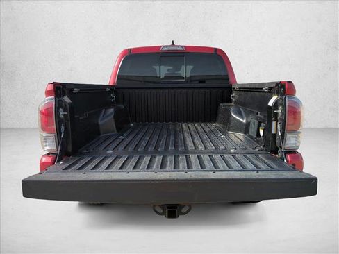 Used 2021 Toyota Tacoma TRD Sport w/ Technology Package AWD/4WD image 6