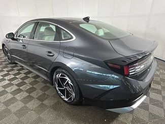 Certified 2025 Hyundai Sonata SEL FWD video 4