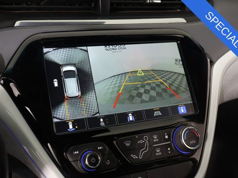 Used 2020 Chevrolet Bolt Premier w/ Infotainment Package image 6