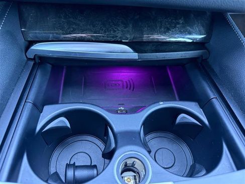 Used 2023 BMW 530e xDrive 530e xDrive w/ M Sport Package image 23