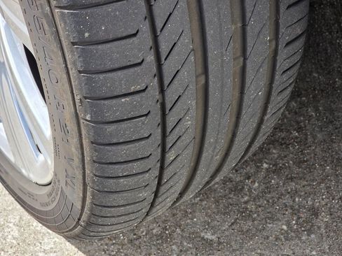 Used 2016 Rolls-Royce Ghost image 43