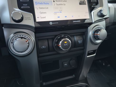 Used 2021 Toyota 4Runner SR5 Premium w/ Moonroof Package image 26