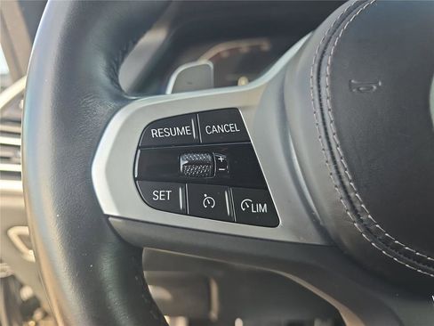 Used 2023 BMW X5 sDrive40i w/ M Sport Package RWD image 22