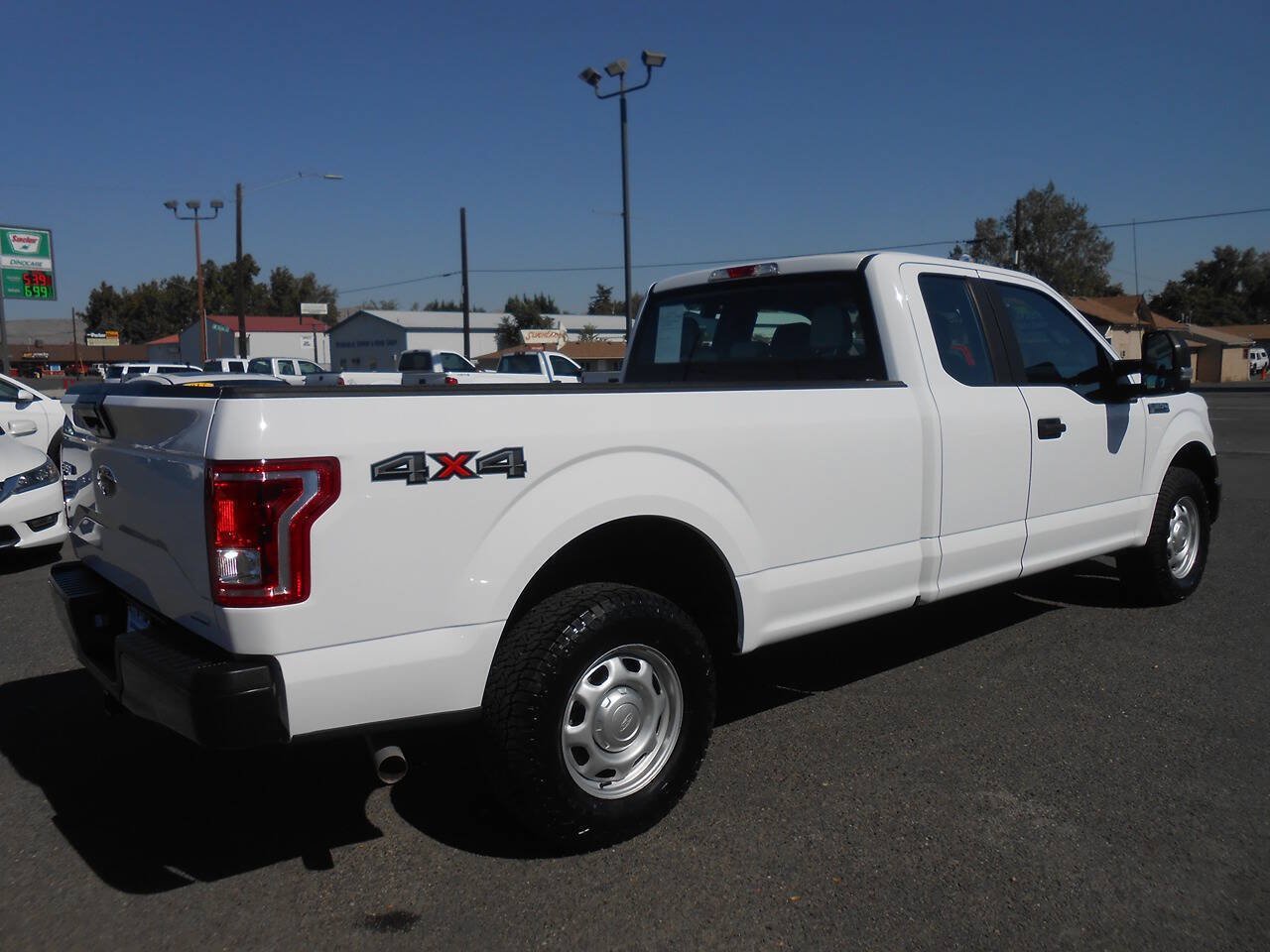 Used 2016 Ford F150 XL w/ XL Power Equipment Group AWD/4WD image 9