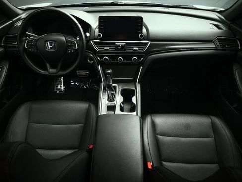 Used 2020 Honda Accord Sport image 35