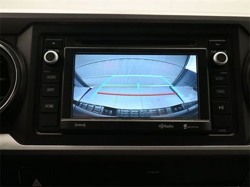 Used 2017 Toyota Tacoma SR5 image 24