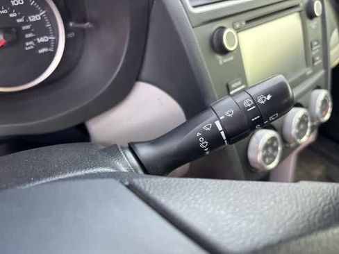 Used 2018 Subaru Forester 2.5i w/ Alloy Wheel Package image 14