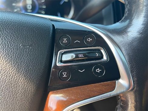 Used 2020 Cadillac Escalade Luxury w/ Escalade Sport Edition image 15