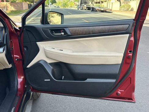 Used 2016 Subaru Outback 2.5i Limited image 39