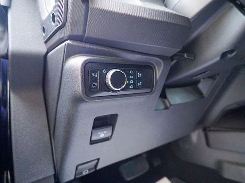 Used 2024 Ford Bronco Badlands AWD/4WD image 18