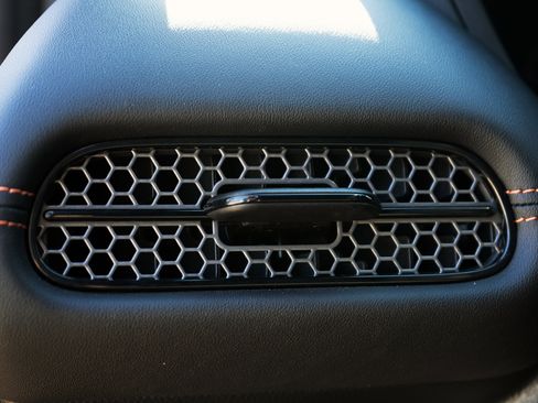 Used 2023 Honda HR-V Sport image 39