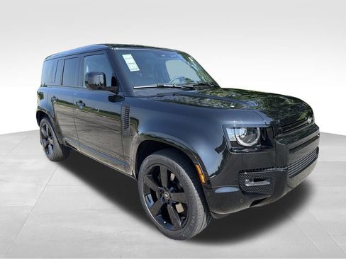 New 2025 Land Rover Defender 110 V8 image 5