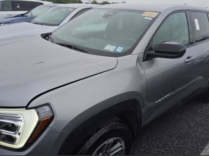 Used 2025 GMC Terrain Elevation