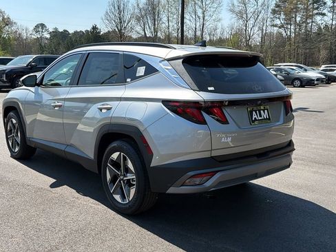 New 2026 Hyundai Tucson SEL FWD image 8