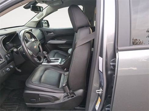 Used 2022 Chevrolet Colorado ZR2 image 9