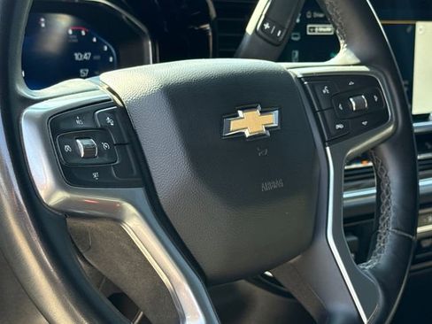Used 2024 Chevrolet Silverado 2500 LT AWD/4WD image 29