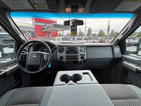 Used 2015 Ford F250 XLT AWD/4WD image 19