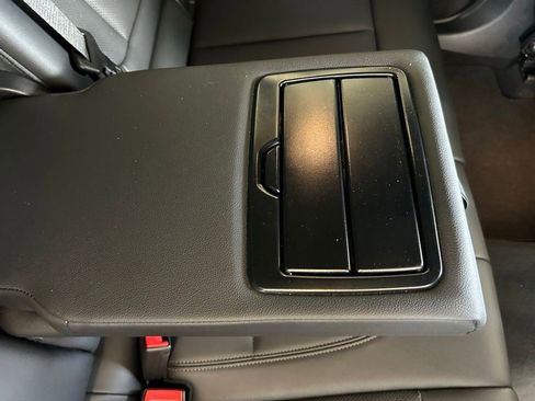 Used 2024 BMW X3 sDrive30i RWD image 30