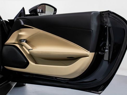 Certified 2023 Ferrari Roma image 47