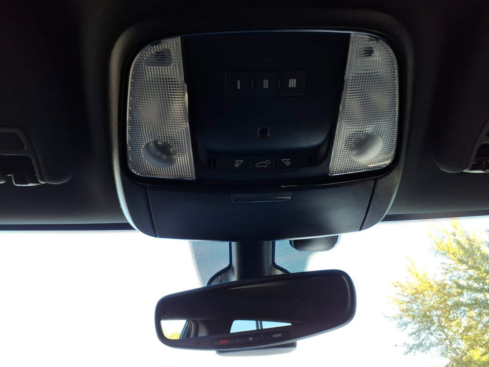Used 2023 Dodge Durango R/T w/ Tow 'N Go Package AWD/4WD image 23